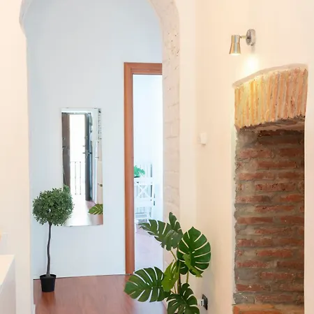 Cozy & Happy Flat In Downtown
